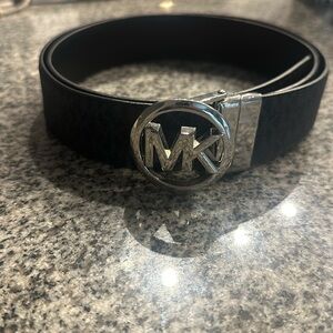 Women’s MK Reversible Leather Belt